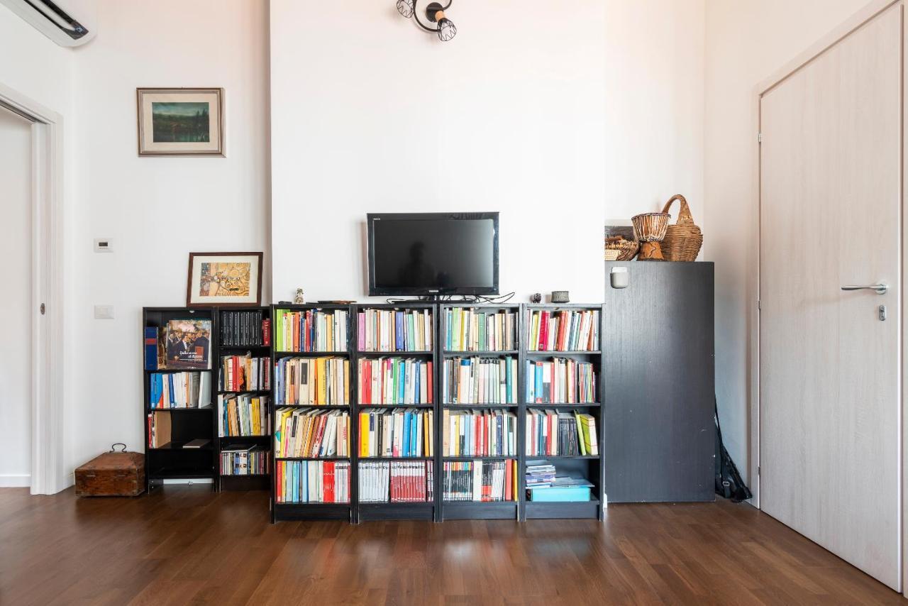 Cozy Apartment Near Central Station Milan Exterior photo