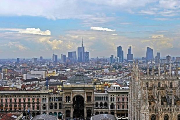 Cozy Apartment Near Central Station Milan Exterior photo